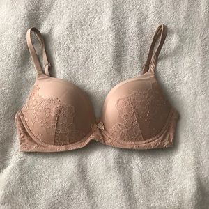 VS Bra